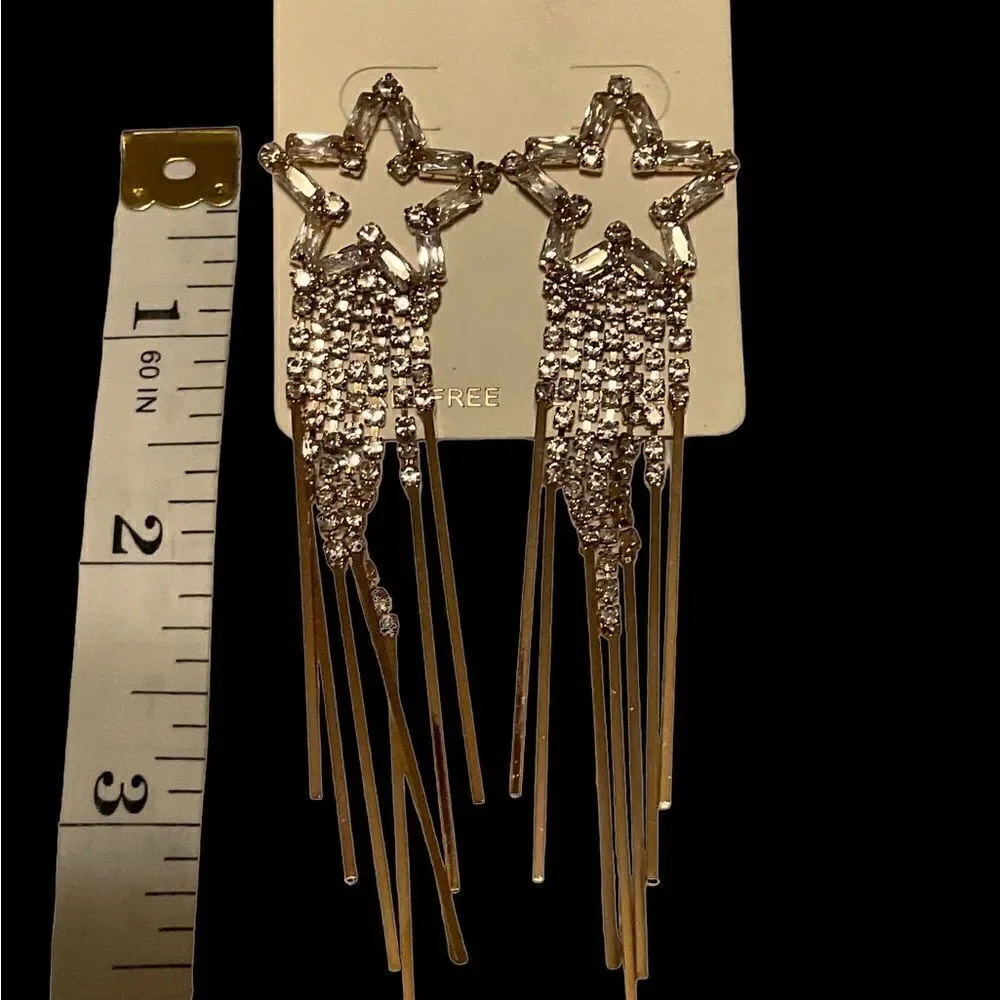 Stars Upon Thars! Star Earrings NWT